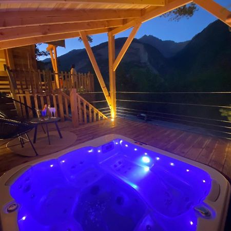 Chalet l'Empreinte Saint-Étienne-de-Tinée Extérieur photo