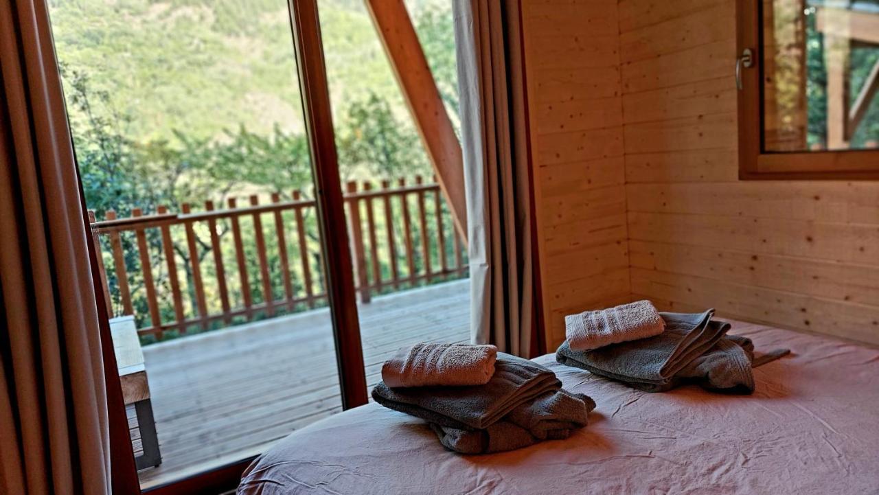 Chalet l'Empreinte Saint-Étienne-de-Tinée Extérieur photo